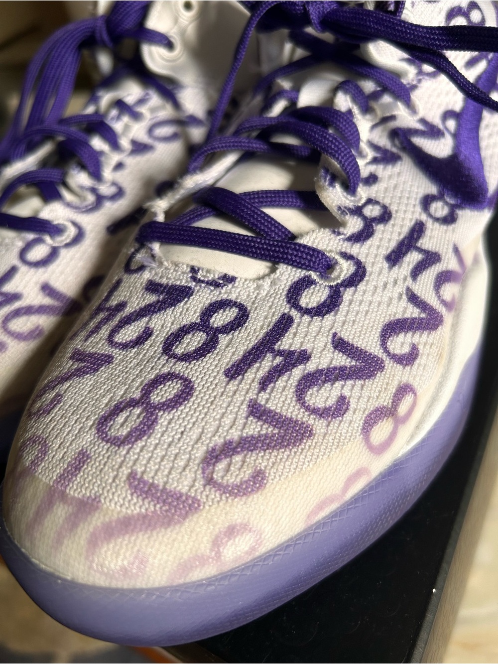 Nike Kids Big Boys Sz 5 Kobe 8 Protro Court Purple Basketball Sneakers w/Box NEW - Picture 10 of 14